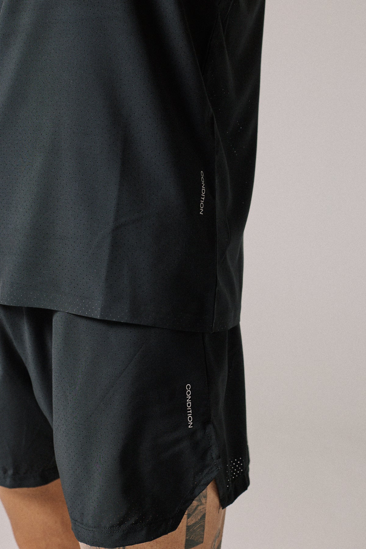 AERO SHORT