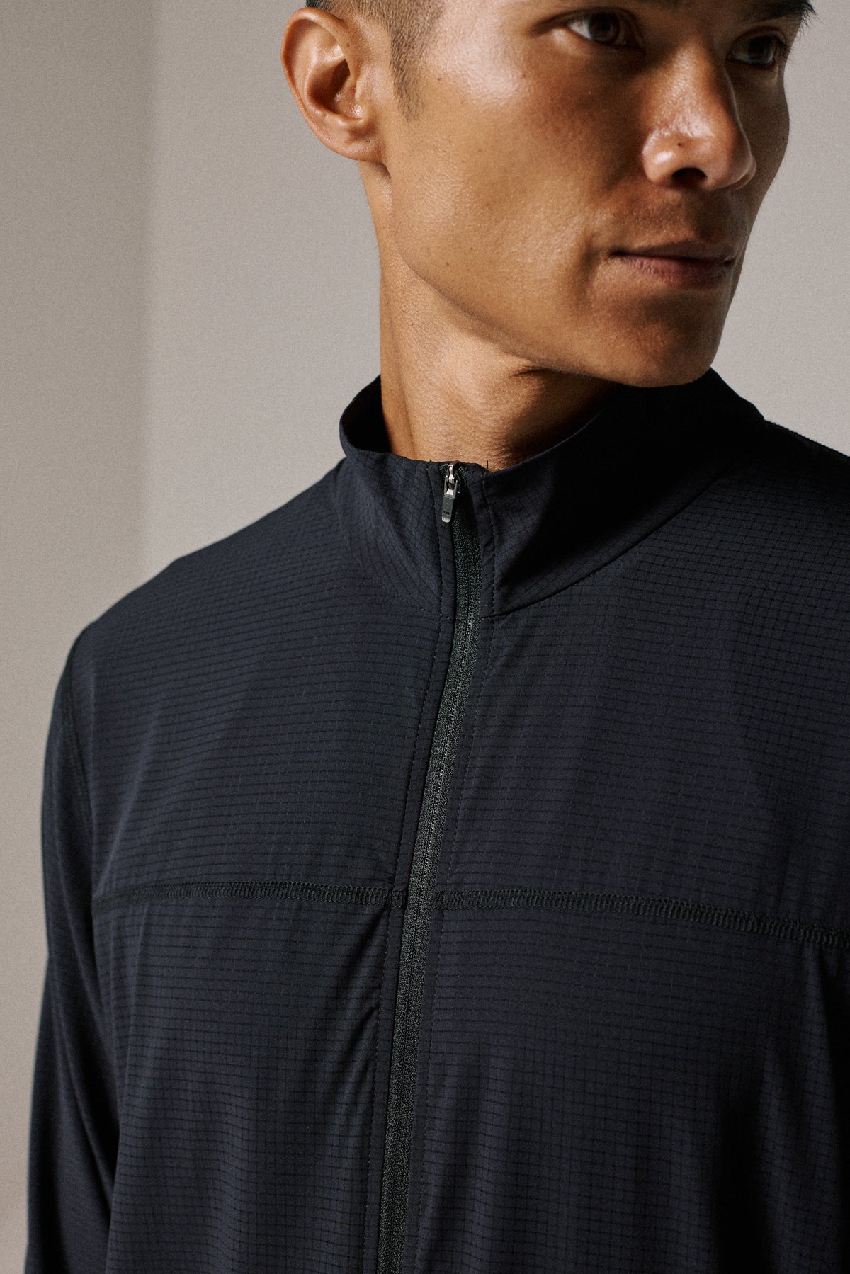 RIPSTOP LIGHTWEIGHT JACKET
