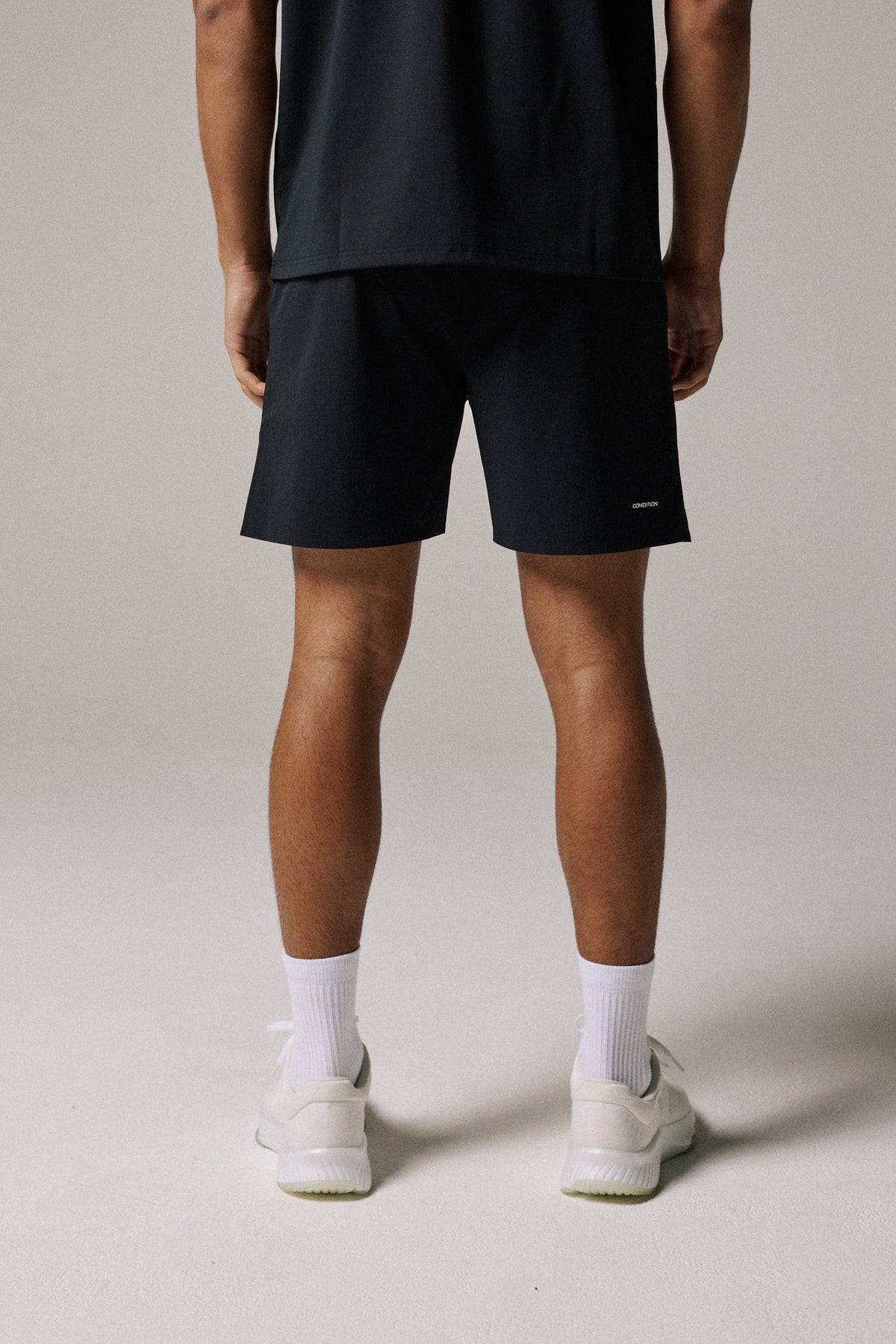 EVERYDAY SHORT 5"