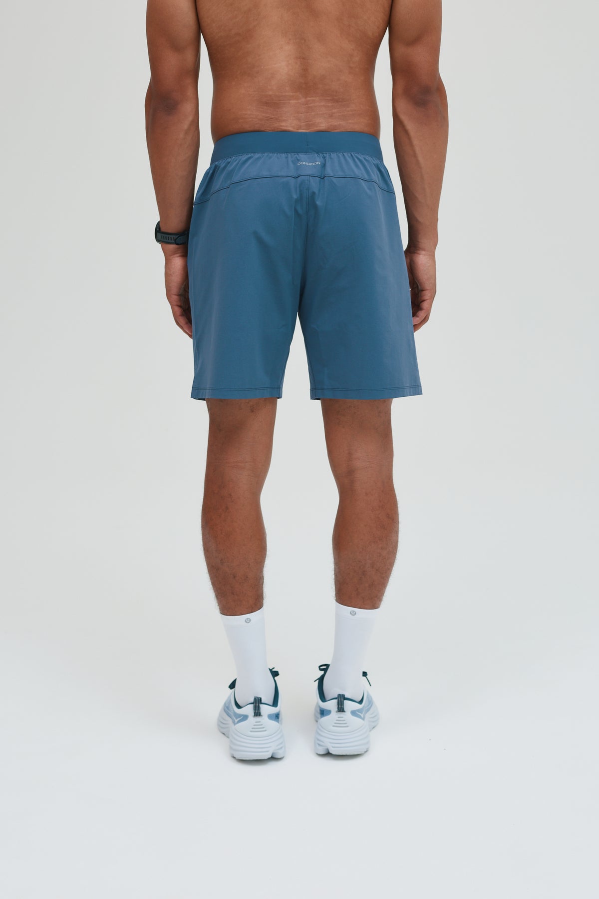 CORE SHORT 7"