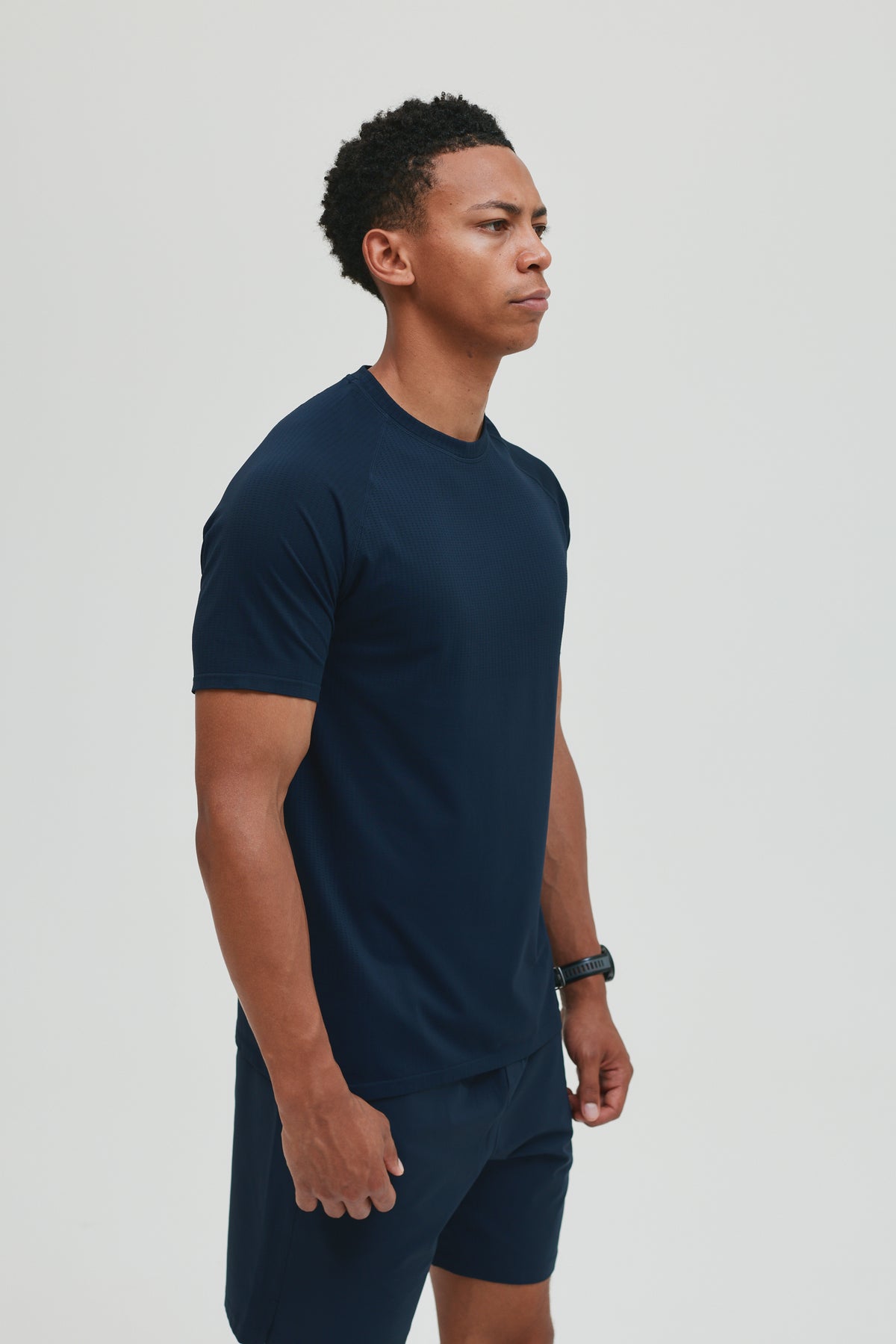 CORE SEAMLESS T-SHIRT