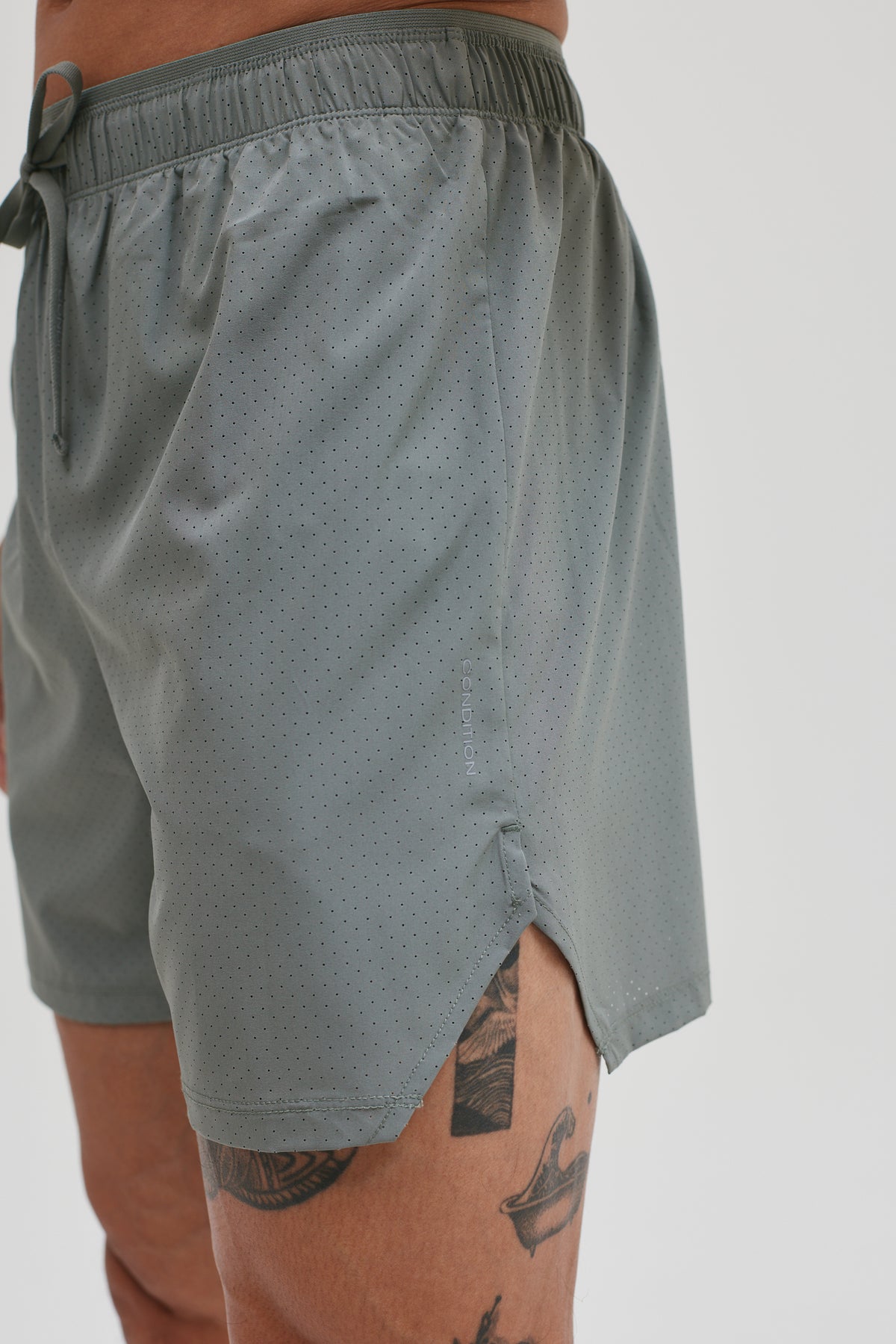 AERO SHORT + T-SHIRT