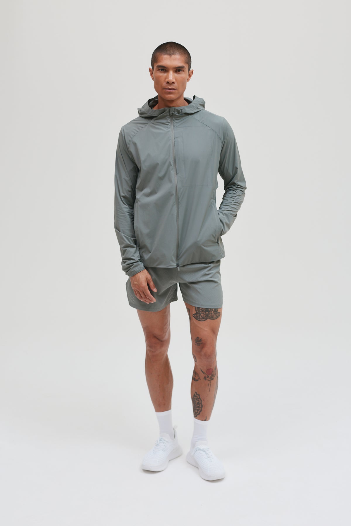 AERO WINDBREAKER