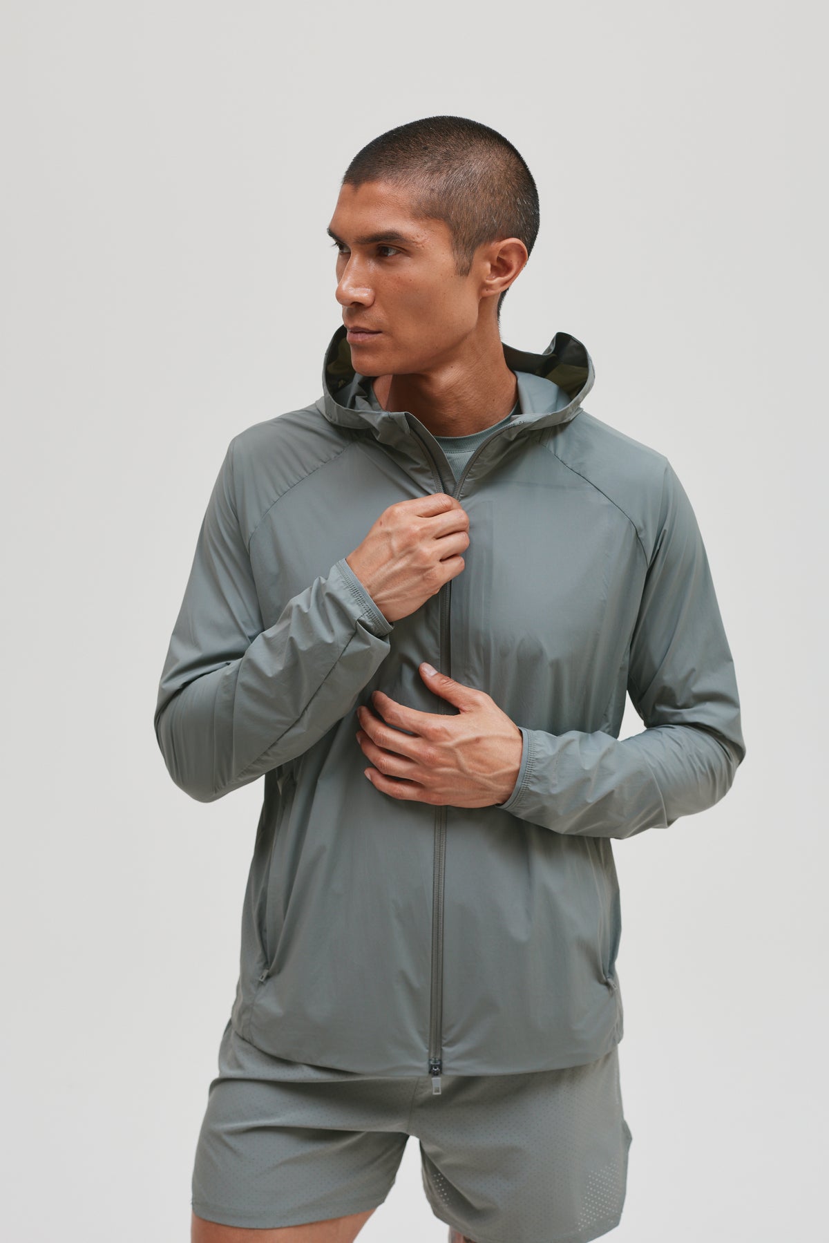 AERO WINDBREAKER