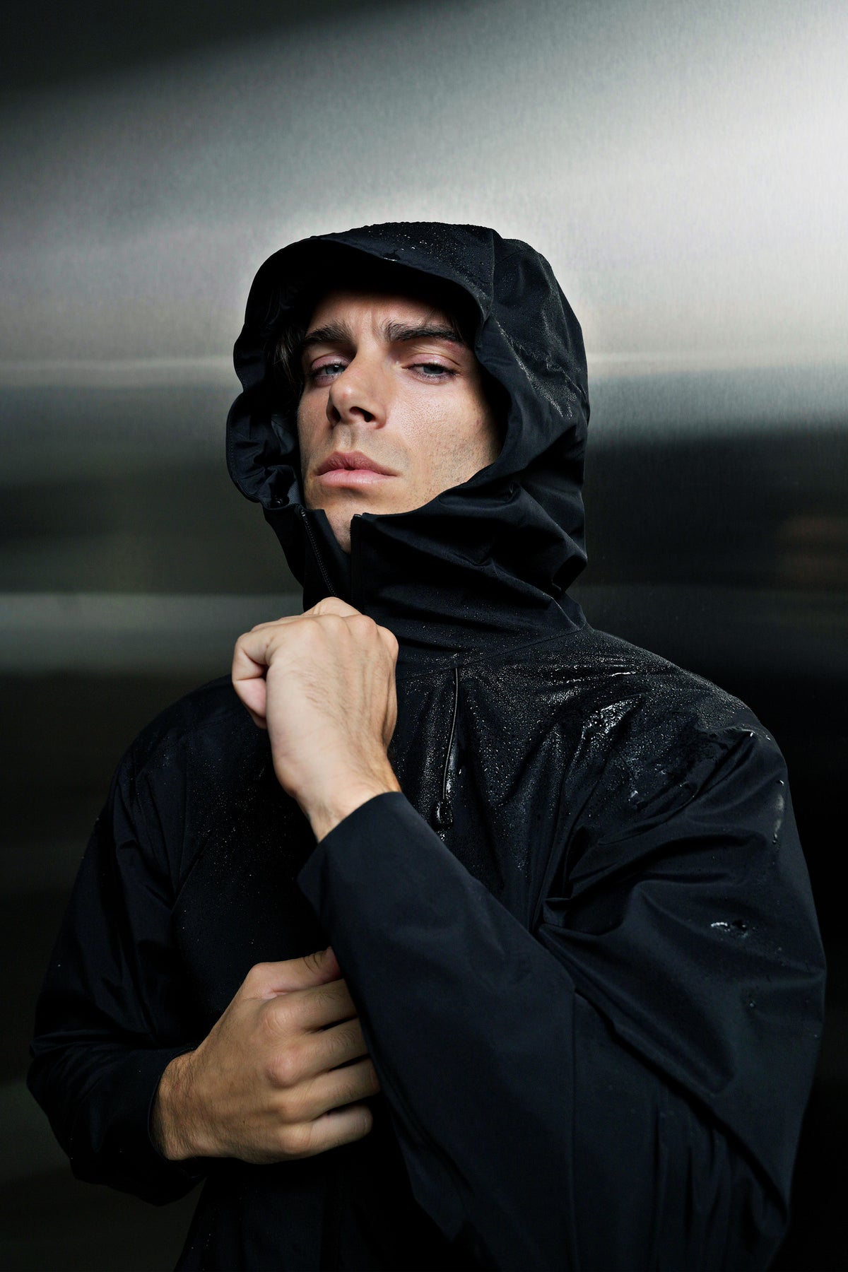 TECHNICAL WATERPROOF JACKET