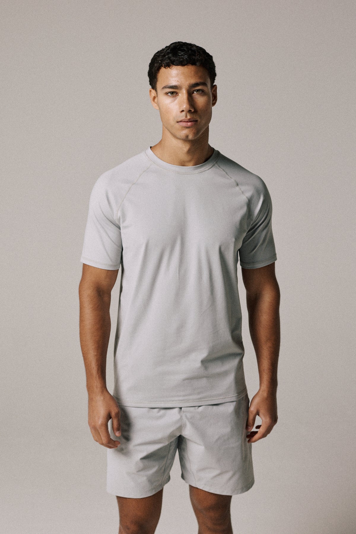 CORE T-SHIRT