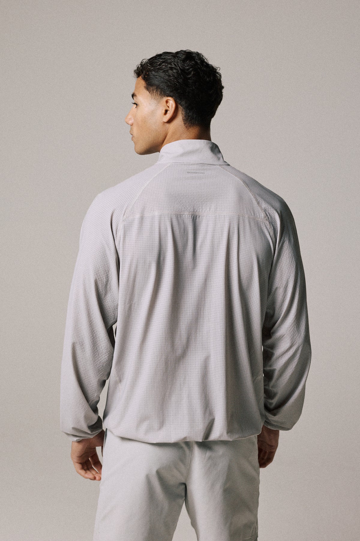 RIPSTOP LIGHTWEIGHT JACKET