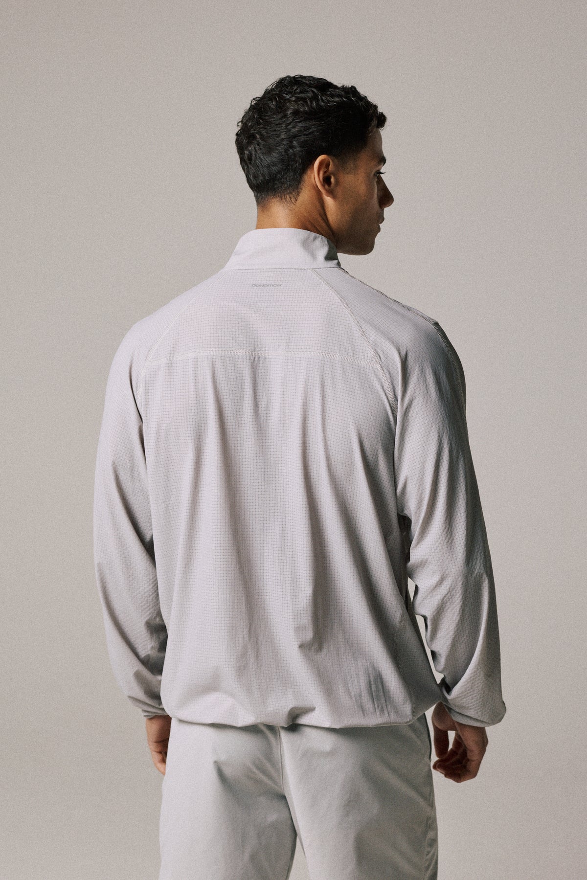 RIPSTOP LIGHTWEIGHT JACKET