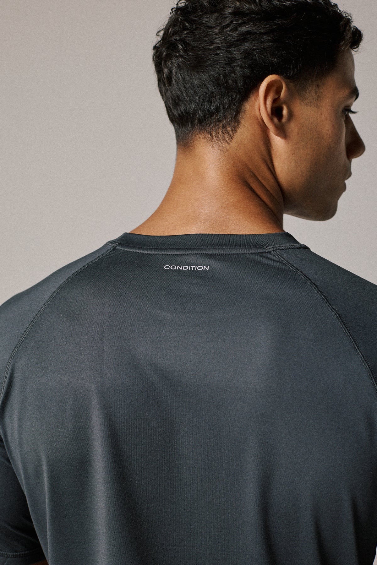 CORE T-SHIRT