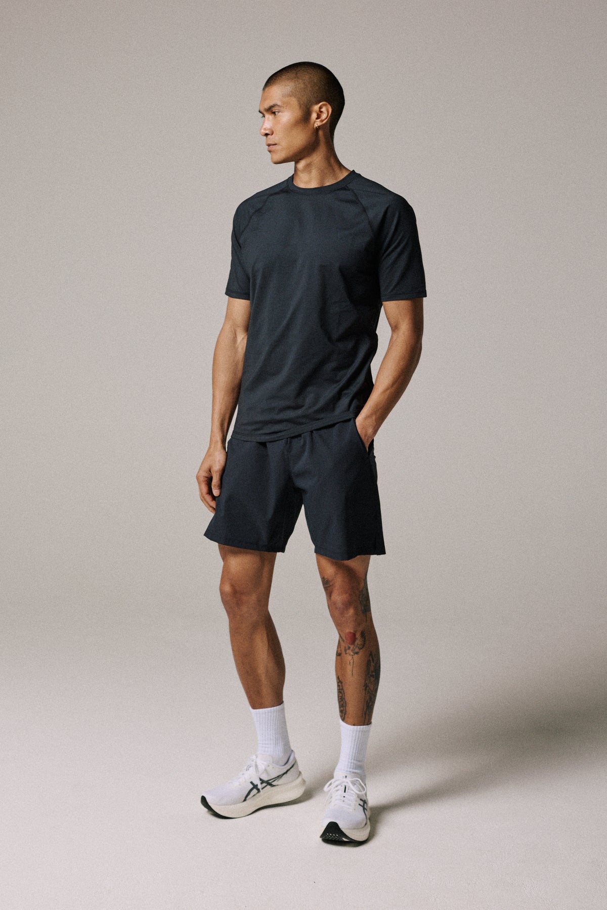 CORE T-SHIRT