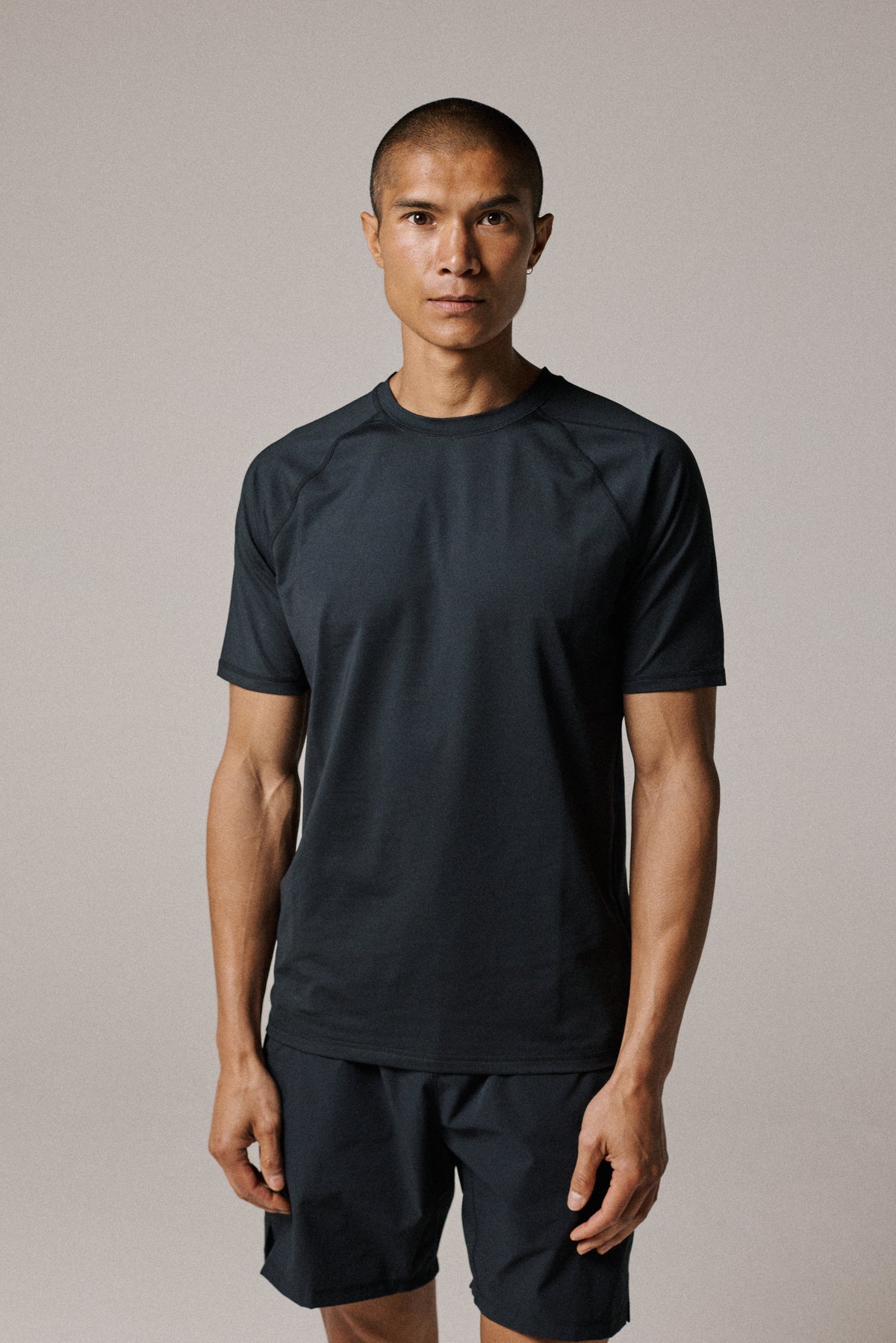 CORE T-SHIRT