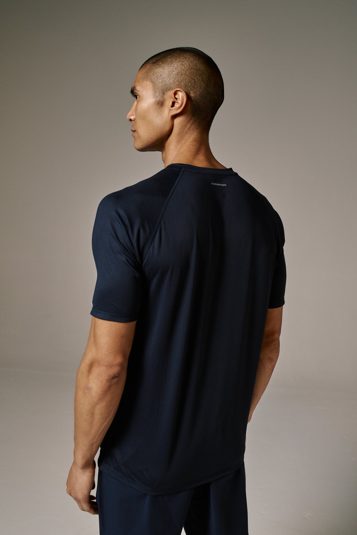 CORE T-SHIRT
