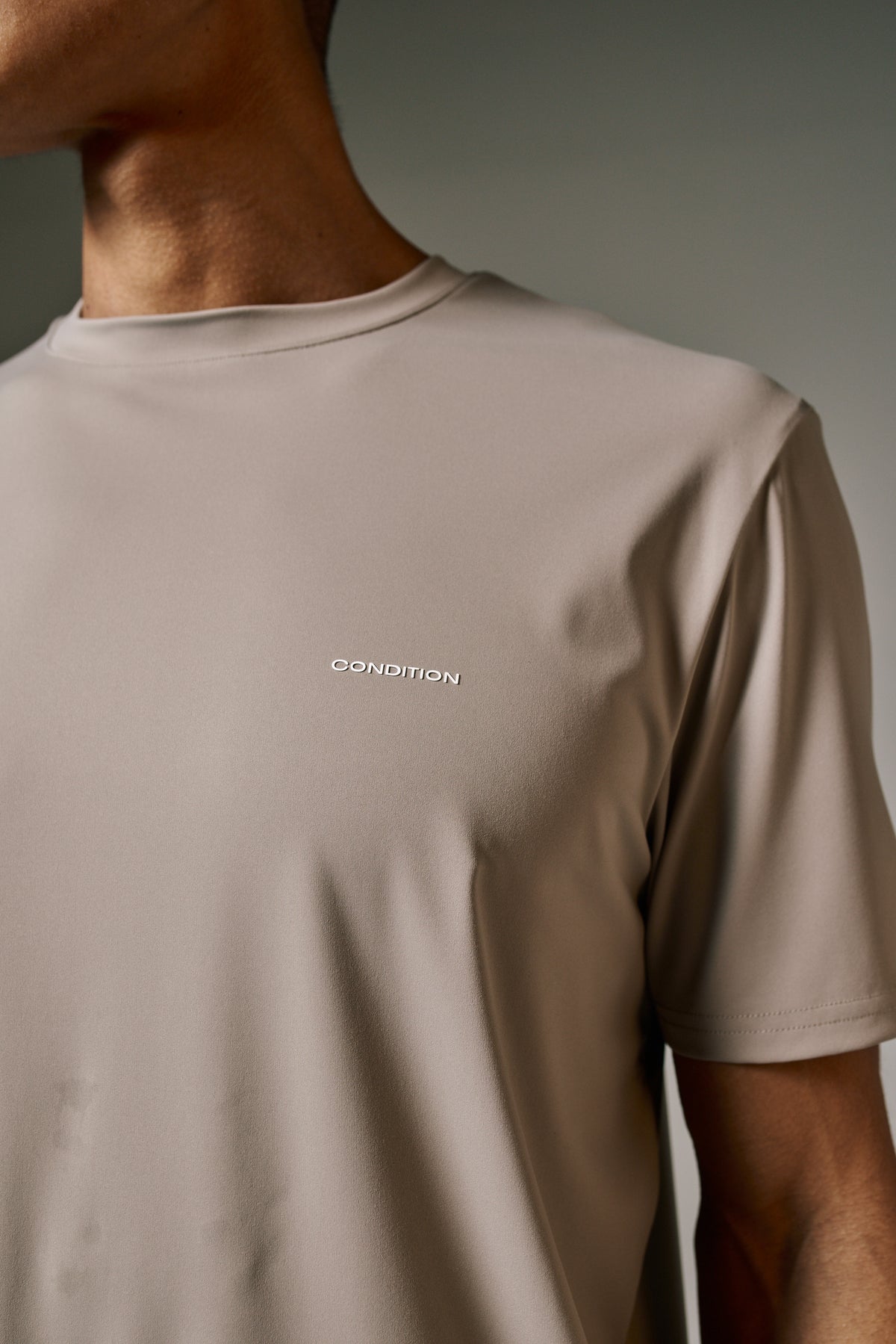 EVERYDAY SHORT + T-SHIRT