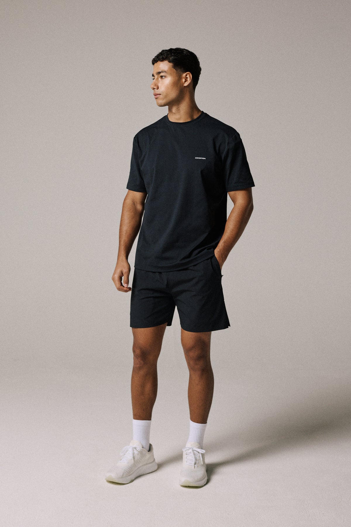EVERYDAY 5" SHORT + T-SHIRT