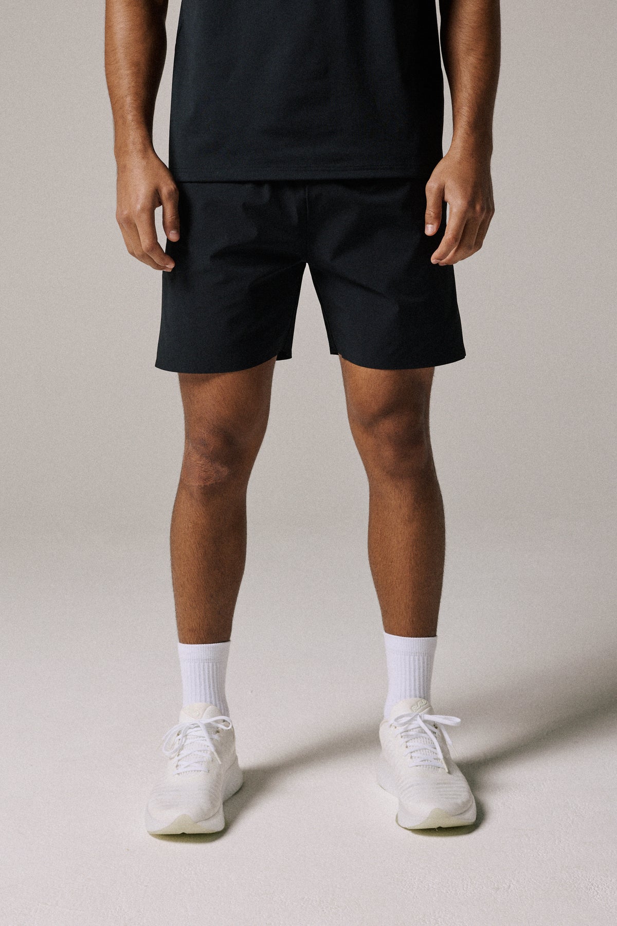 EVERYDAY SHORT 5"