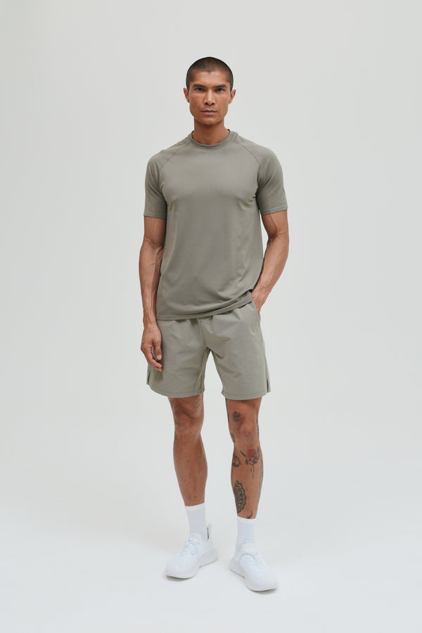 CORE SHORT 7"