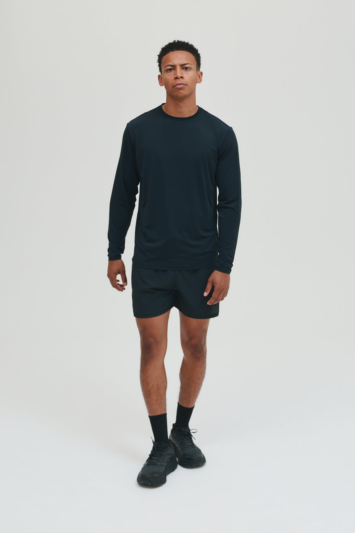 AERO SHORT + LONGSLEEVE T-SHIRT