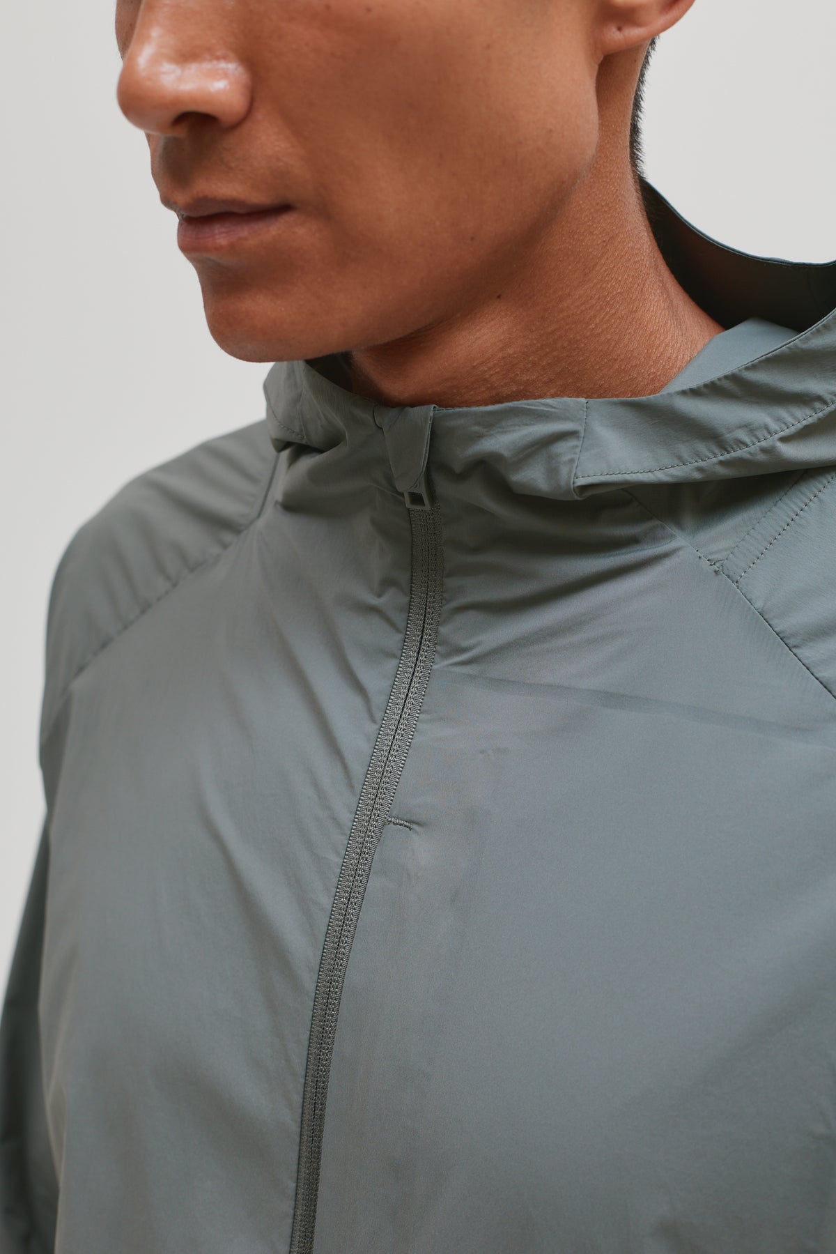 AERO WINDBREAKER